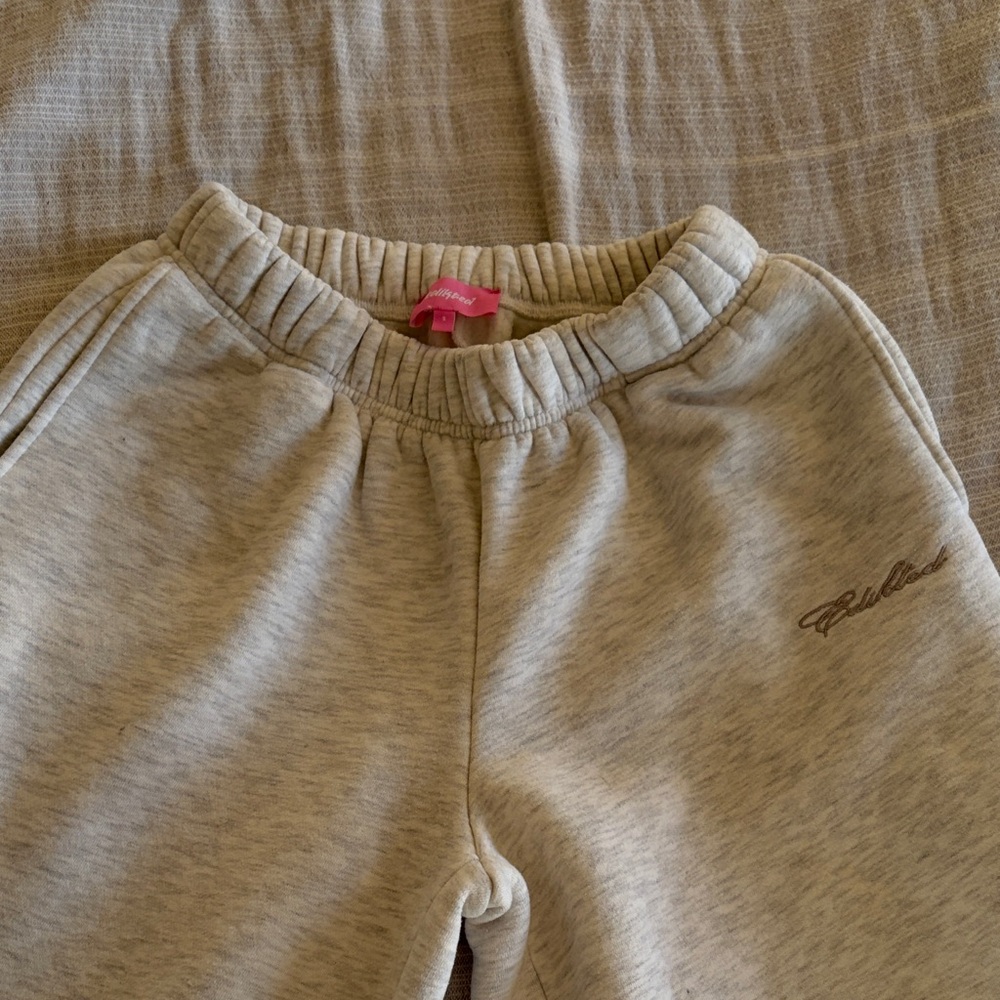 Edikted Sweatpants, SM 🔥